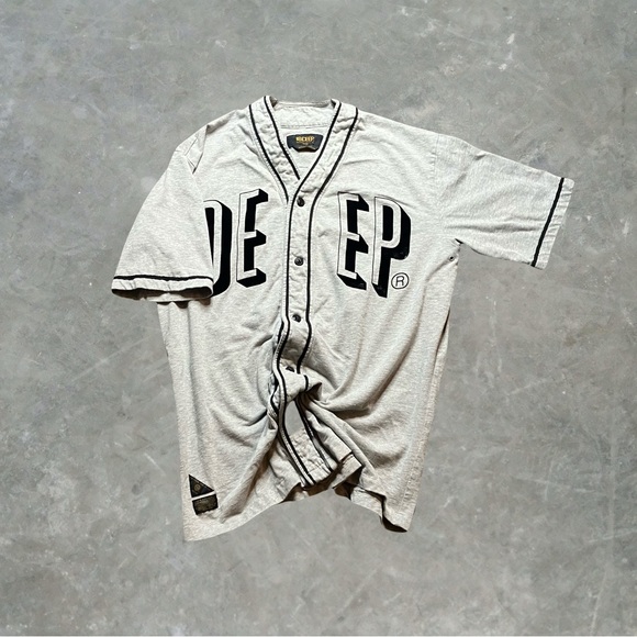 10.Deep Shirts Deep Streetwear Baseball Jesey Mens Size Xl